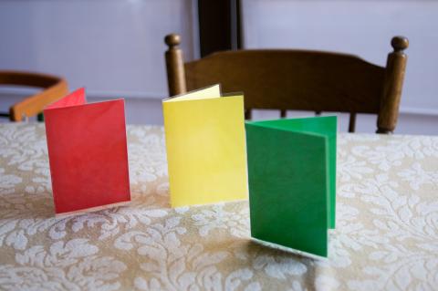 kleurkaarten tafel